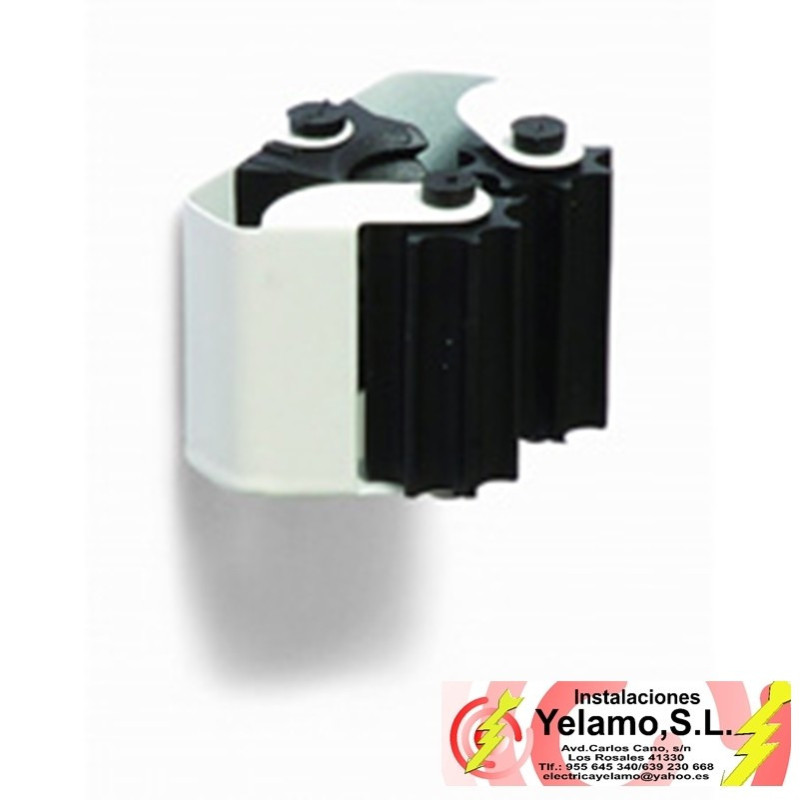 CUELGA ESCOBAS CON RODILLOS. ADHESIVO Y TORNILLO. LACADO BLANCO. BLISTER 1 UNIDAD
