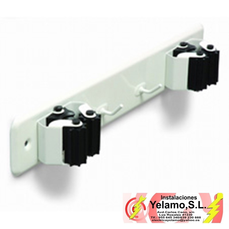 CUELGA ESCOBAS DOBLE CON RODILLOS. LACADO BLANCO. BLISTER 1 UNIDAD