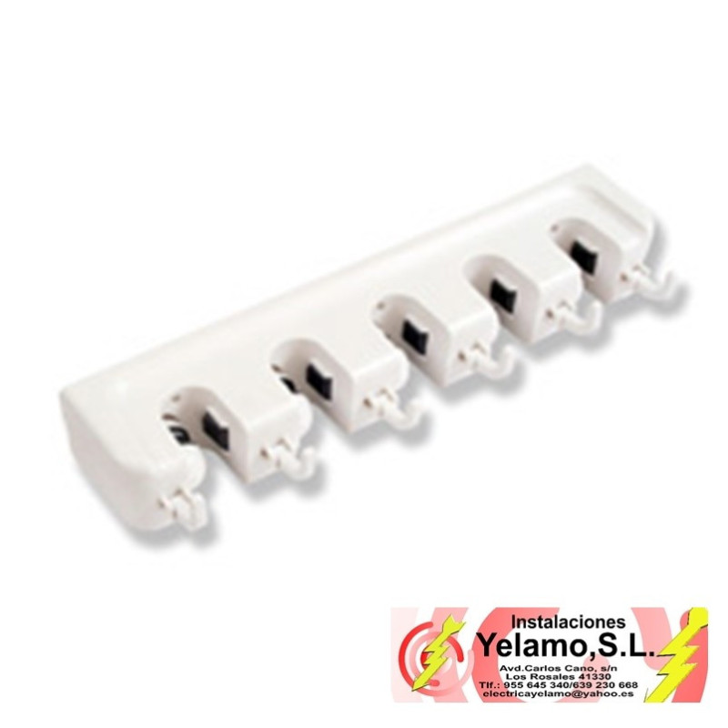 Sujetaescobas 5 mangos y 6 ganchos retráctiles Blanco. Caja-display